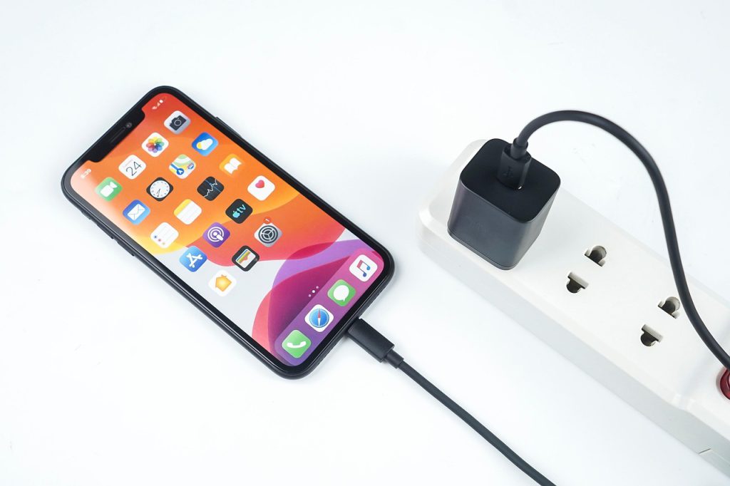 99% 的人都错了！这 5 个习惯能让 iPhone 多用 5 年插图1